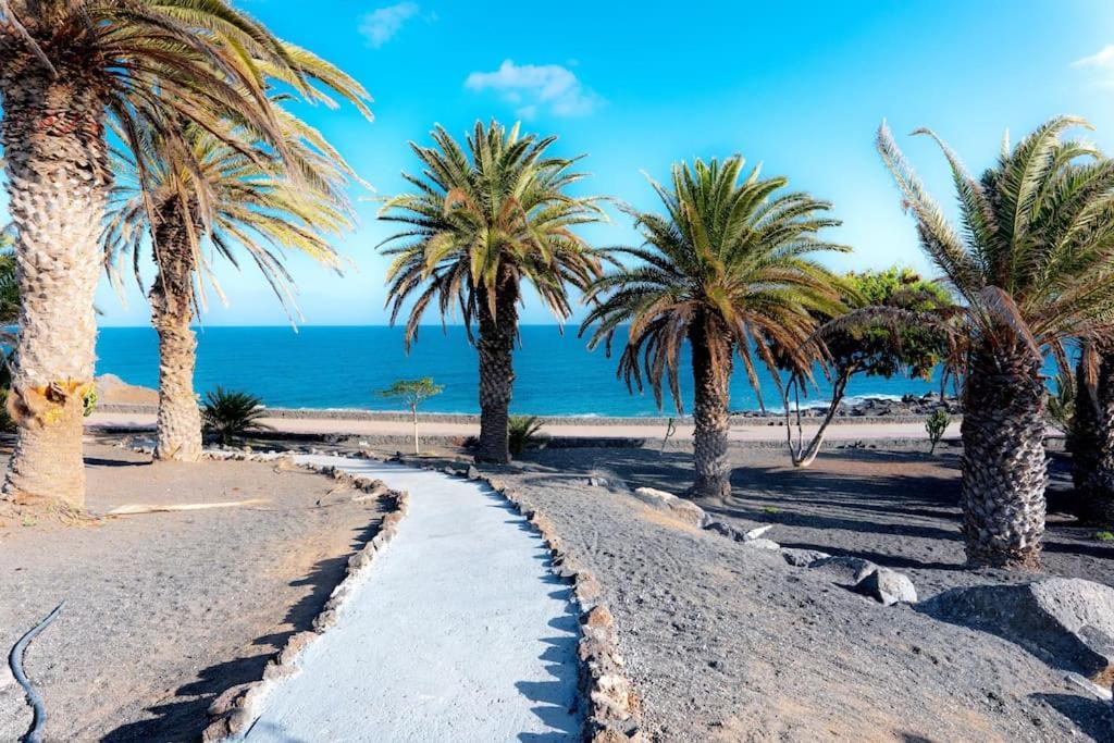 Apartamento Taisa Playa Roca Costa Teguise Exterior photo